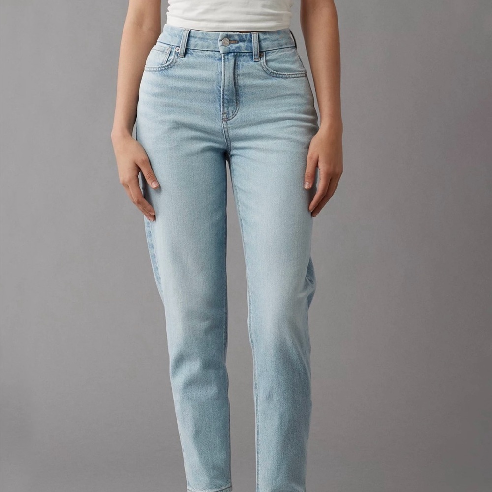 American Eagle Outfitters Blue V High Rise Jeans Relaxed Fit